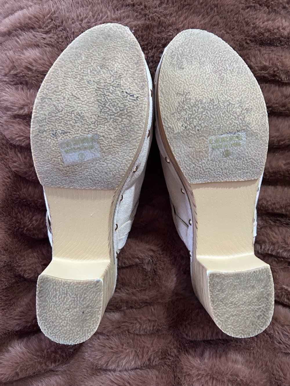 Chase & Chloe Blush Suede Braided Clog Mules-Size 9-EUC - Picture 5 of 6